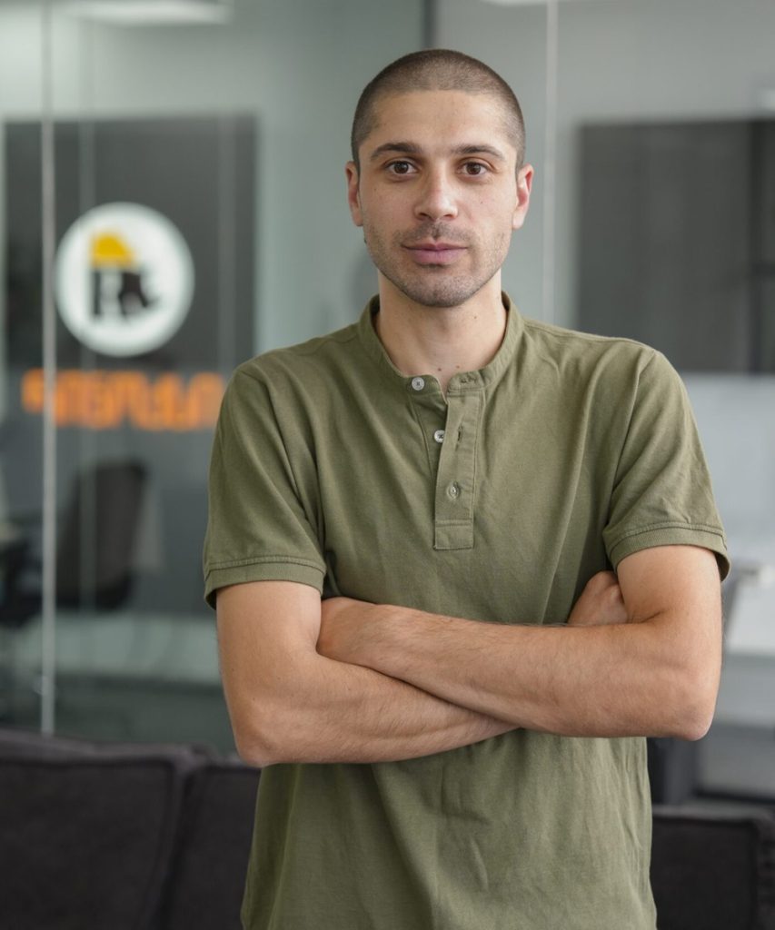 ნიკა ვახტანგიშვილი